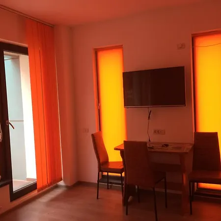 Valentina's * Mamaia